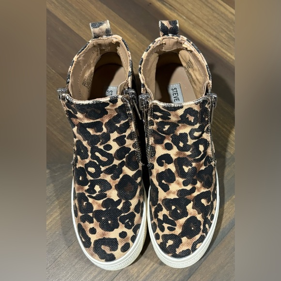 Women’s Steve Madden Cheetah Print Wedgie Sneaker Shoes Size 5.5M WEDG01S1 - Picture 2 of 9